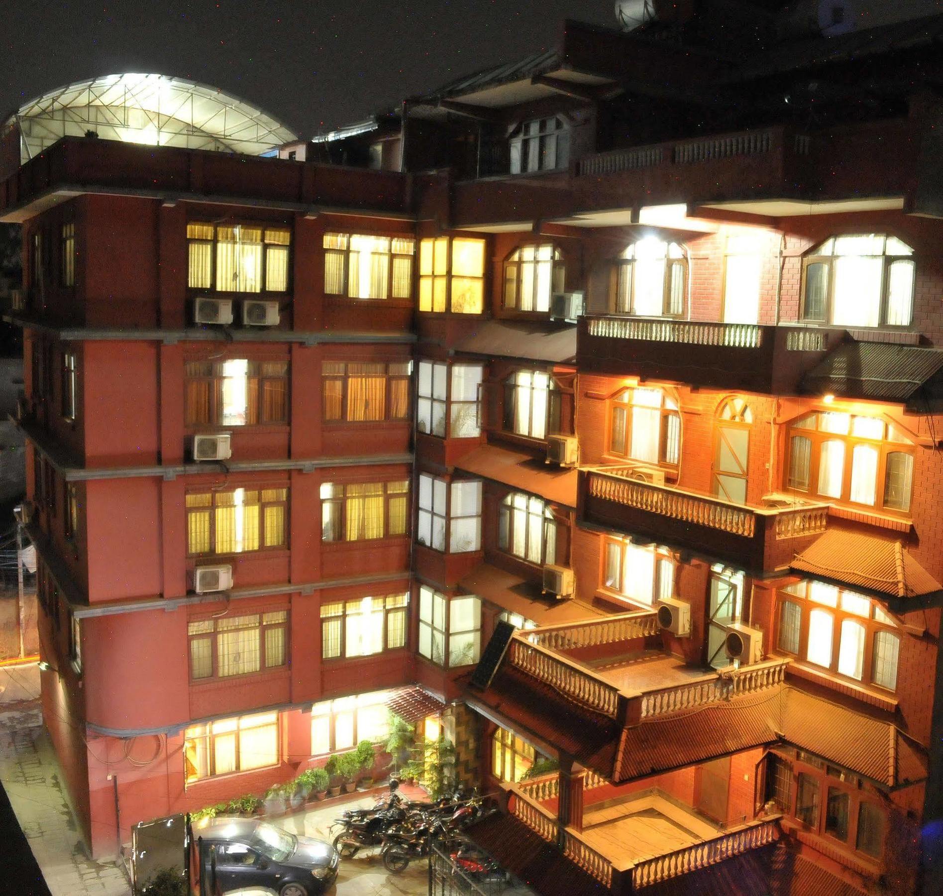 Hotel Brihaspati Katmandú Exterior foto