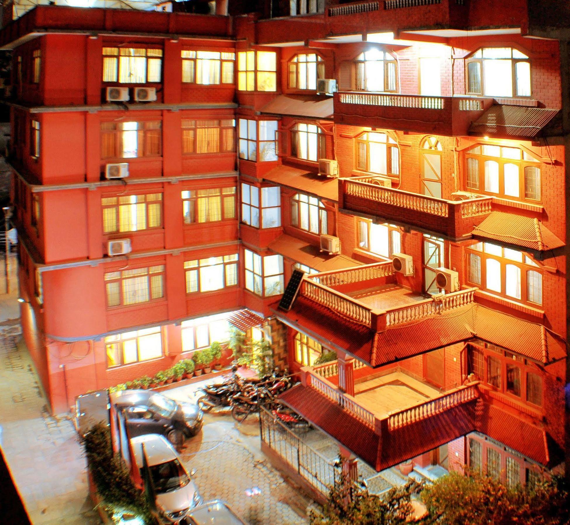 Hotel Brihaspati Katmandú Exterior foto